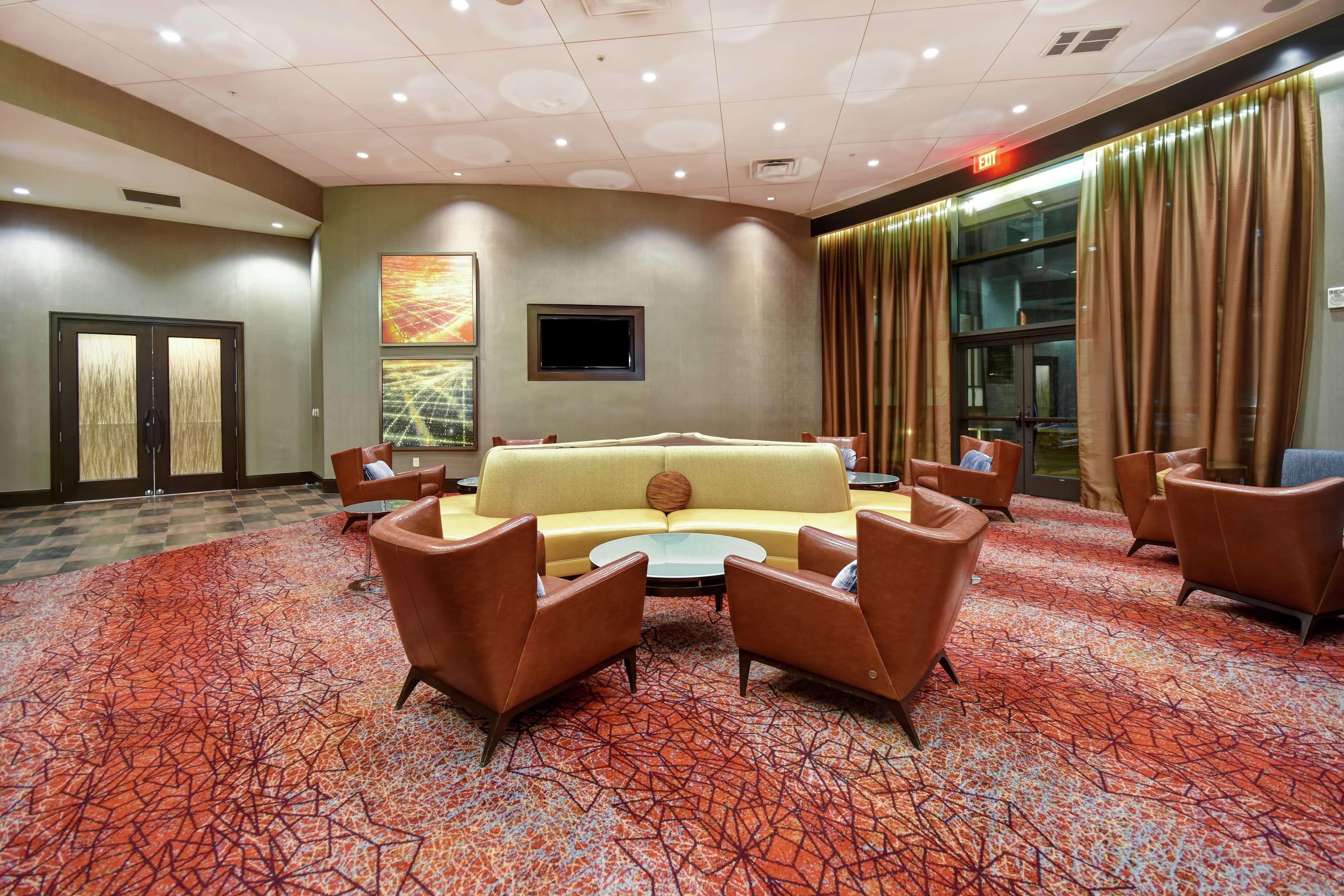 Embassy Suites Springfield Eksteriør billede