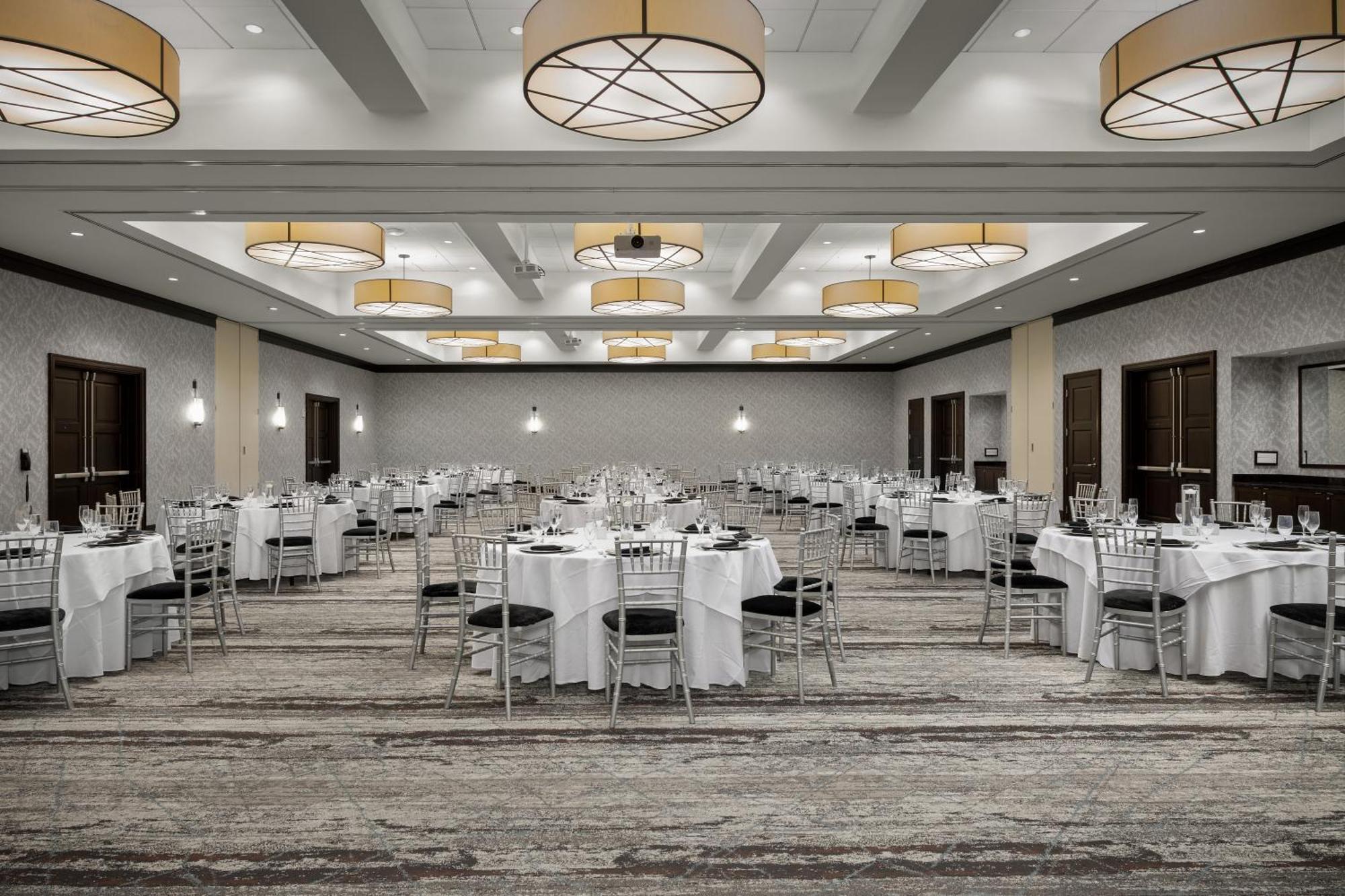 Embassy Suites Springfield Eksteriør billede