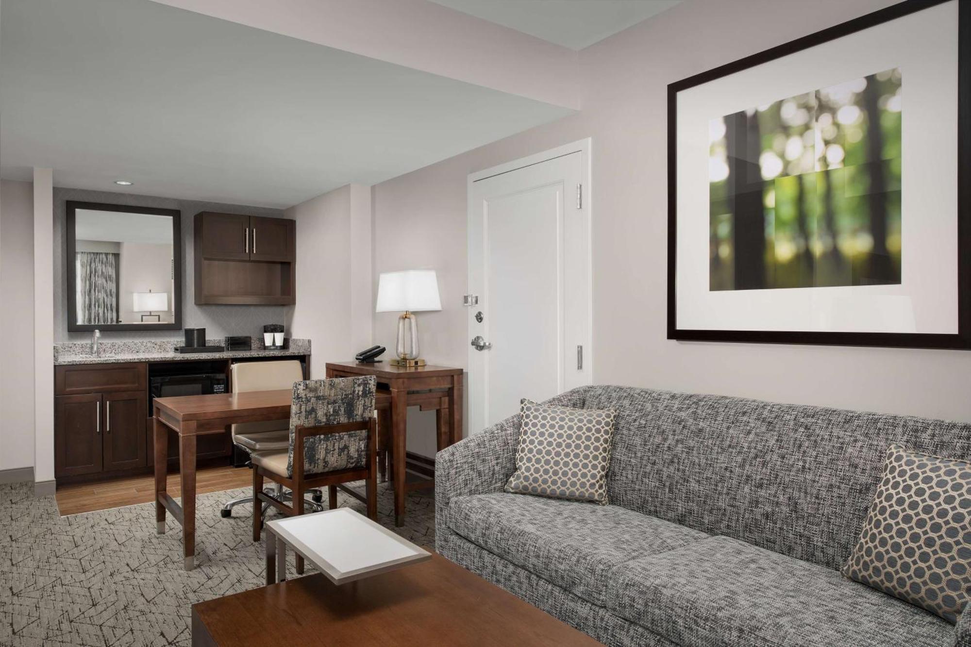 Embassy Suites Springfield Eksteriør billede